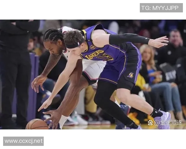 快船与湖人激情对决视频直播全程回顾与精彩瞬间分享