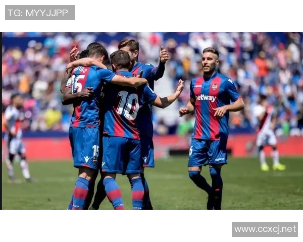 阿德莱联队迎战中央海岸水手队期待精彩对决与激烈竞争